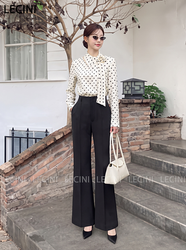 Áo sơ mi suông vạt nơ họa tiết chấm bi A709